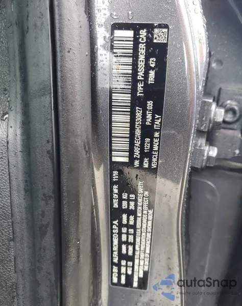 2017 Alfa Romeo Giulia Ti из США, поврежденный, VIN ZARFAECN9H7530827